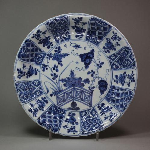 Chinese blue and white dish, Kangxi (1662-1722)