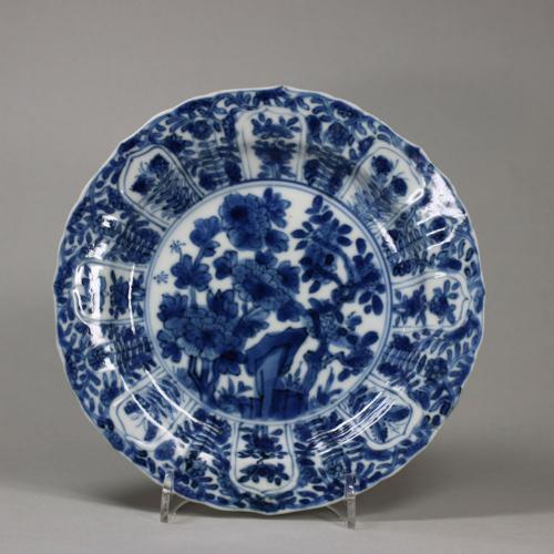 Chinese blue and white moulded plate, Kangxi (1662-1722)