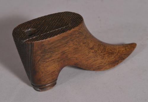 S/4146 Antique Treen 19th Century Mahogany Snuff Shoe