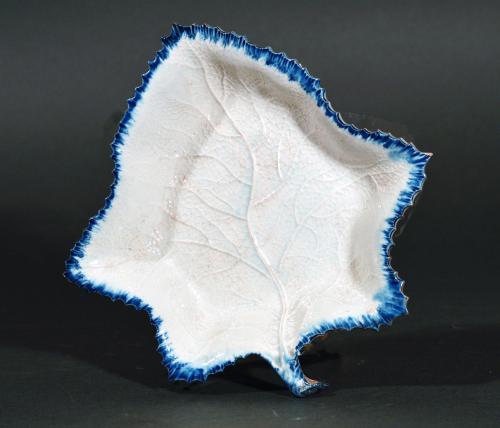 Wedgwood Pearlware Leaf Dish with Blue Shell-Edge Border Circa 1800-10
