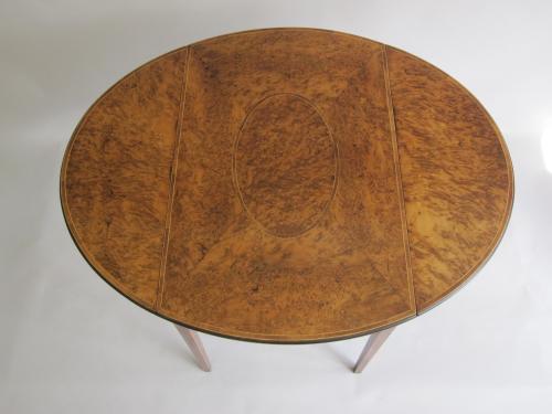A REFINED 18TH CENTURY HEPPLEWHITE YEW-WOOD OVAL PEMBROKE TABLE, GEORGE III, CIRCA 1780