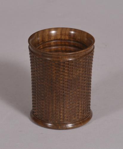 S/4157 Antique Treen 19th Century Laburnum Wood Dice Shaker