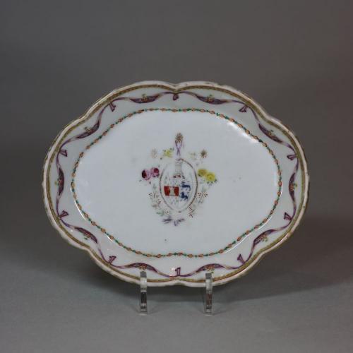 Chinese Armorial famille rose spoon tray