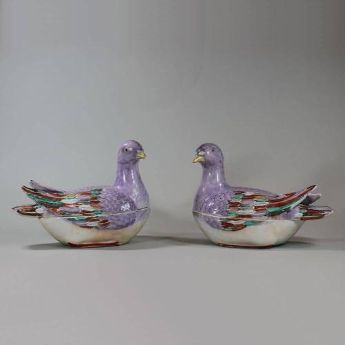 Extremely rare pair of Chinese famille rose export bird sauce tureen and covers, Qianlong (1736-95)