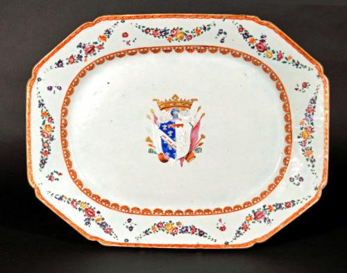 Chinese Export Italian Armorial Dish, The Coat-of-Arms of the Marchesi di Sorbello, Circa 1780