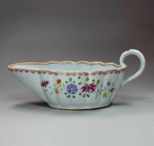 Chinese famille rose sauceboat, Qianlong (1736-95)