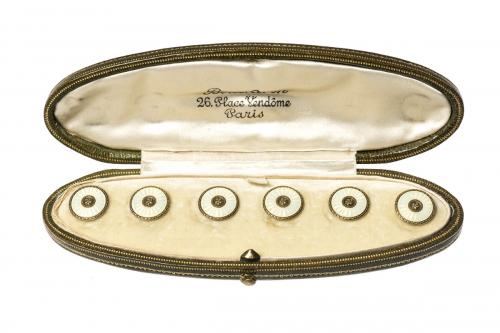 Art Nouveau Button Set by Boucheron in 18 Karat Gold & Guilloche Enamel, Original Case, French circa 1900.