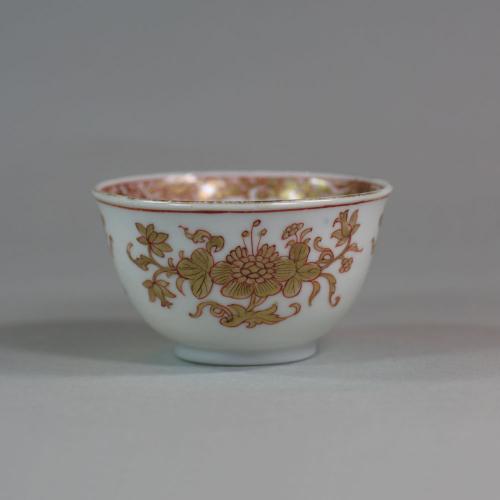 Chinese famille rose teabowl, Qianlong (1736-95)
