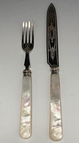 William Hutton silver and mother of pearl fruit knives and forks 