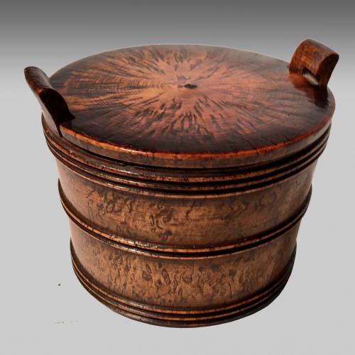 19th century Scandinavian turned maser birch butter tub