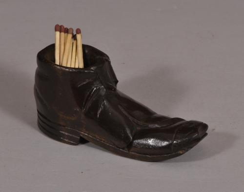 S/4275 Antique Treen 19th Century Mahogany Match Holder Workman's Hobnail Boot