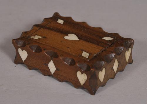 S/4282 Antique Treen 19th Century Laburnum Wood Snuff Box