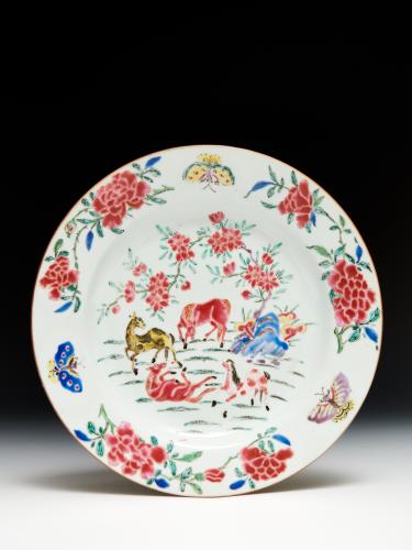 Chinese porcelain plate with horse decoration, Yongzheng.