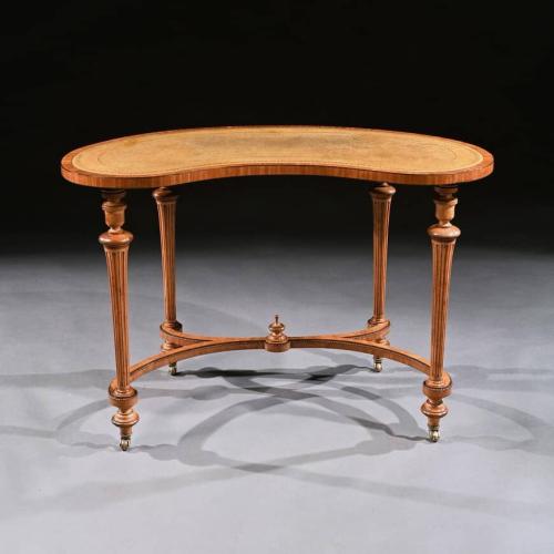 Fine 19th Century Satinwood Kidney Shape Side Writing Table in the Manner of Gillows