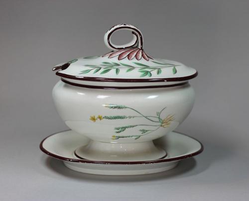 English Davenport botanical small tureen and cover, early 19th century