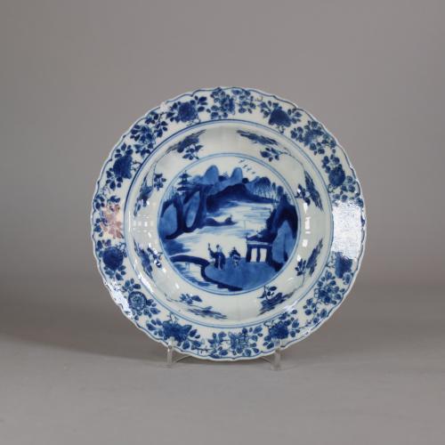 Chinese moulded blue and white deep dishes, Kangxi (1662-1722)