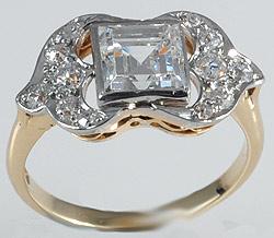 18ct gold and platinum emerald cut diamond ring, circa 1920