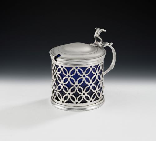 A fine George III Mustard Pot made in London in 1770 by Andrew Fogelberg