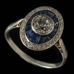 Art Deco sapphire and diamond platinum set ring, circa 1920/30