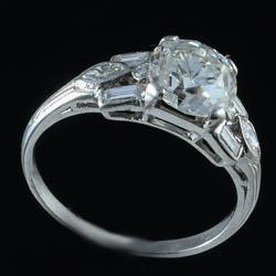 Diamond Art Deco single stone ring