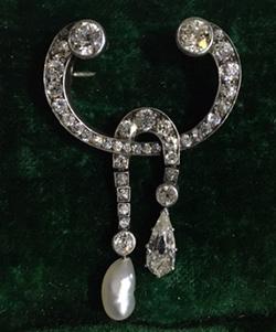 Victorian diamond and pearl brooch