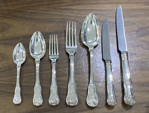 Richard Crossley Kings hourglass cutlery flatware service 1806