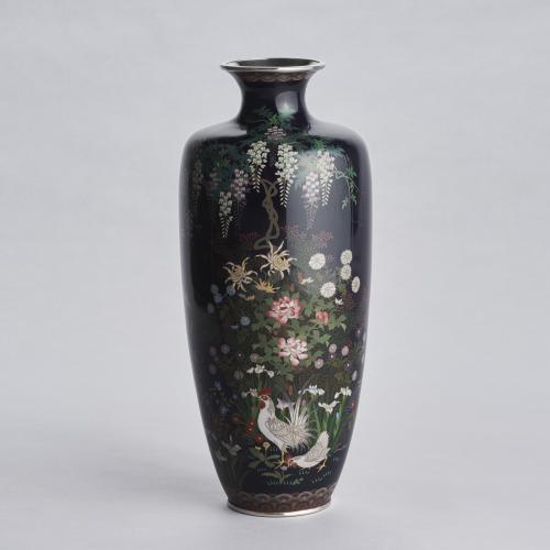 Japanese cloisonné enamel vase with rooster and hen with the paulownia mon seal, Meiji Period