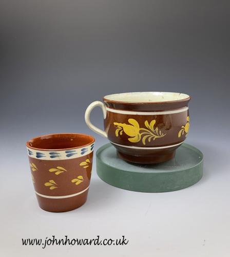 English pottery mochaware handled bowl and beaker Catherall attribution Yorkshire circa 1820