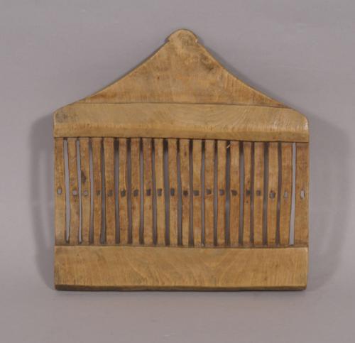 S/4599 Antique Treen 19th Century Scandinavian Birch Wood Braid Loom