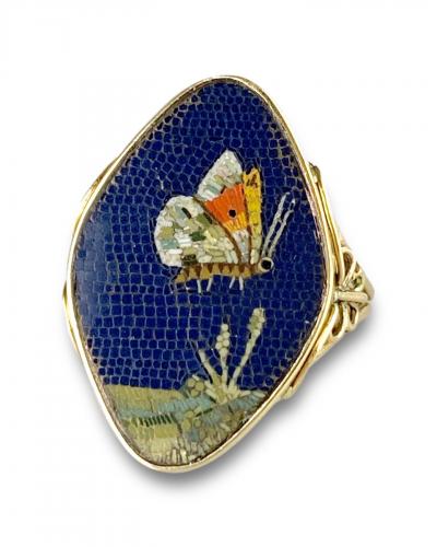 Micromosaic set ring depicting a butterfly. Italian, early 19th century