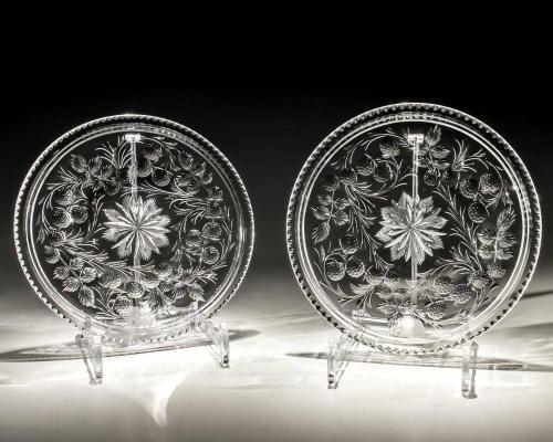 A Pair of Intaglio Engraved Glass Plates by Stevens and Williams