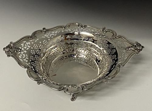 Sterling silver pierced dish Wilmot of Birmingham 1903