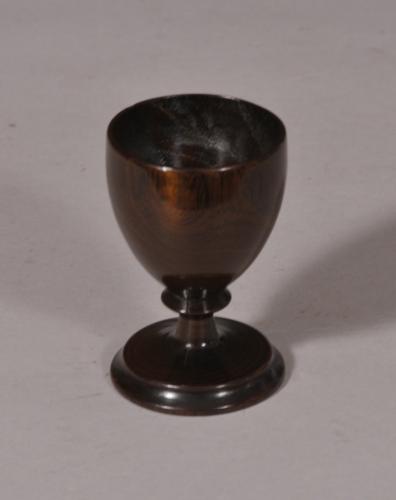 S/4729 Antique Treen Early 19th Century Laburnum Wood Egg Cup