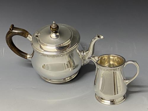 Sterling silver teapot with Celtic border Reid and Sons of Newcastle 