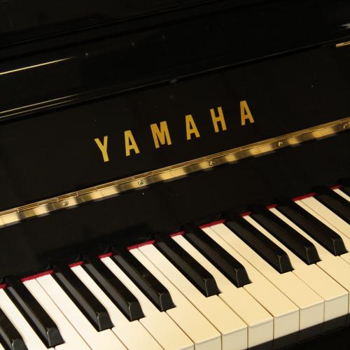 Yamaha MC108E Modern Upright Piano in Black polished second-hand c1998 M31681