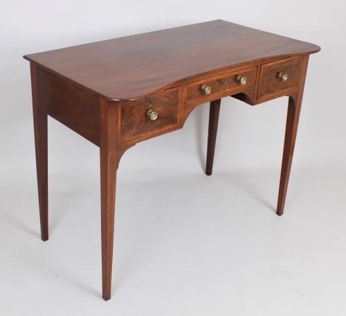 George III period mahogany kneehole side dressing table