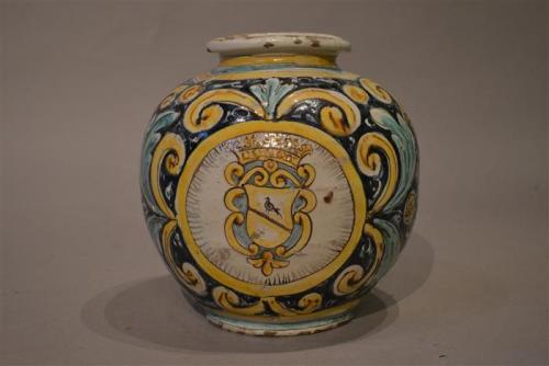 A large late 17th century Sicilian globular jar