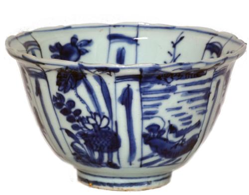 Ming Blue and White Kraak Crow Cup