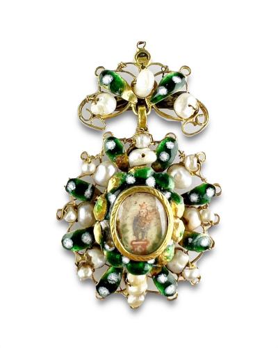 Gold and enamel devotional pendant. Spanish, late 18th century