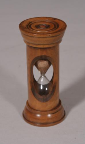 S/4842A Antique Treen 19th Century Glass Sand Timer in a Boxwood Case