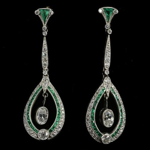 Platinum Art Deco emerald diamond rare drop earrings circa 1920