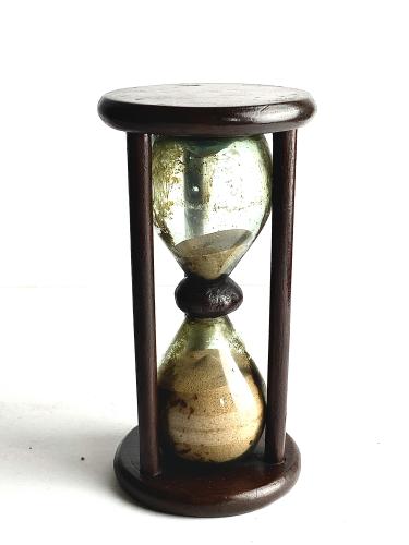 18th Century Hourglass