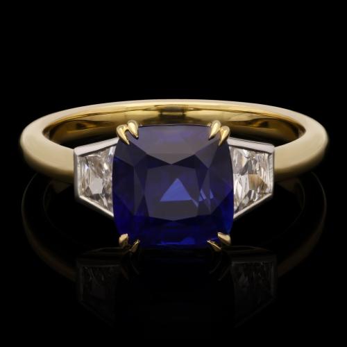 beautiful sapphire and diamond ring