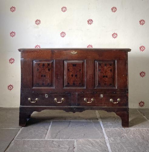 18th Century Welsh oak Folk-art decorated chest