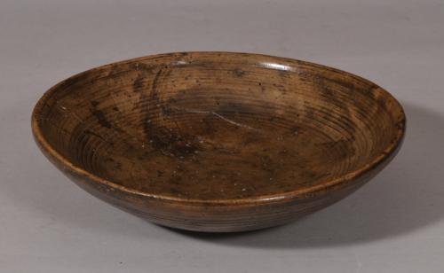 S/4912 Antique Treen 18th Century Sycamore Scales Pan