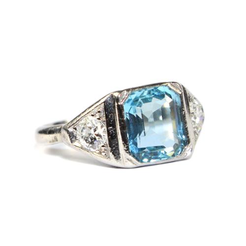 Art Deco Aquamarine and Diamond Ring circa 1935