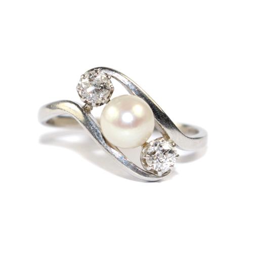 Art Deco Pearl & Diamond Ring circa 1930