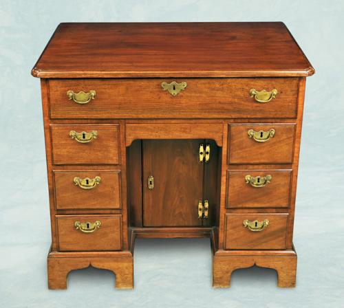 Mid 18th Century Kneehole Desk