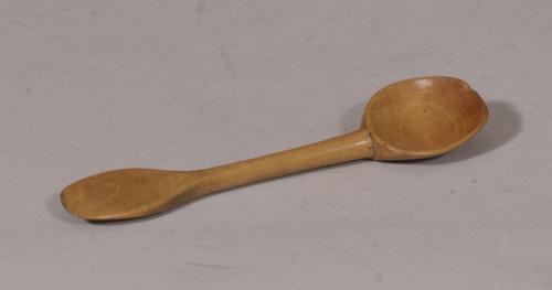S/5099 Antique Treen 19th Century Sycamore Mustard Spoon