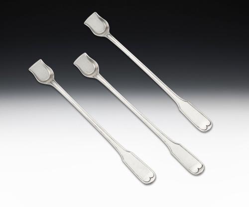 An extremely rare set of three Serving Shovels made in London in 1882 by Samuel Whitford